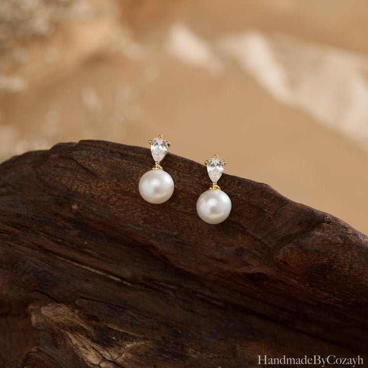 Natural Freshwater Pearl Teardrop Earrings — Bridal & Bridesmaid Gift