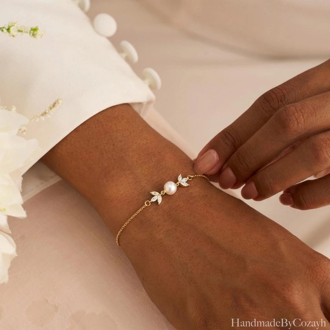 Freshwater Pearl & Crystal Leaf Bracelet – Bridal Jewellery