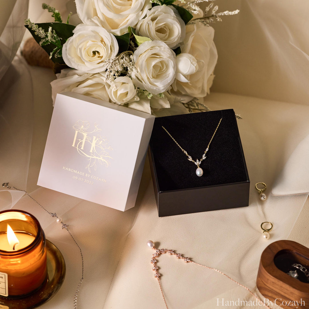 Freshwater Pearl & Crystal Leaf Bracelet – Bridal Jewellery